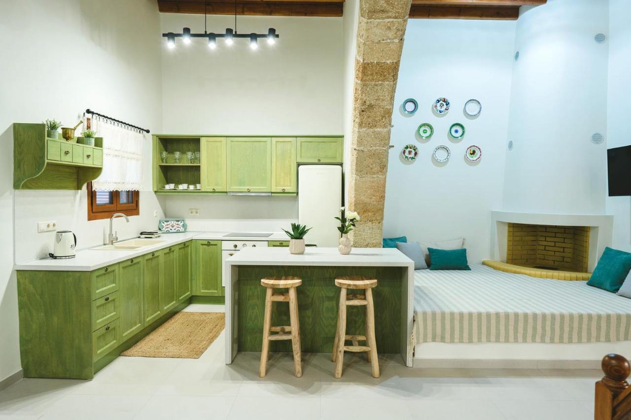 Aesthisis Sensational Accommodation Archangelos アルハンゲロス エクステリア 写真
