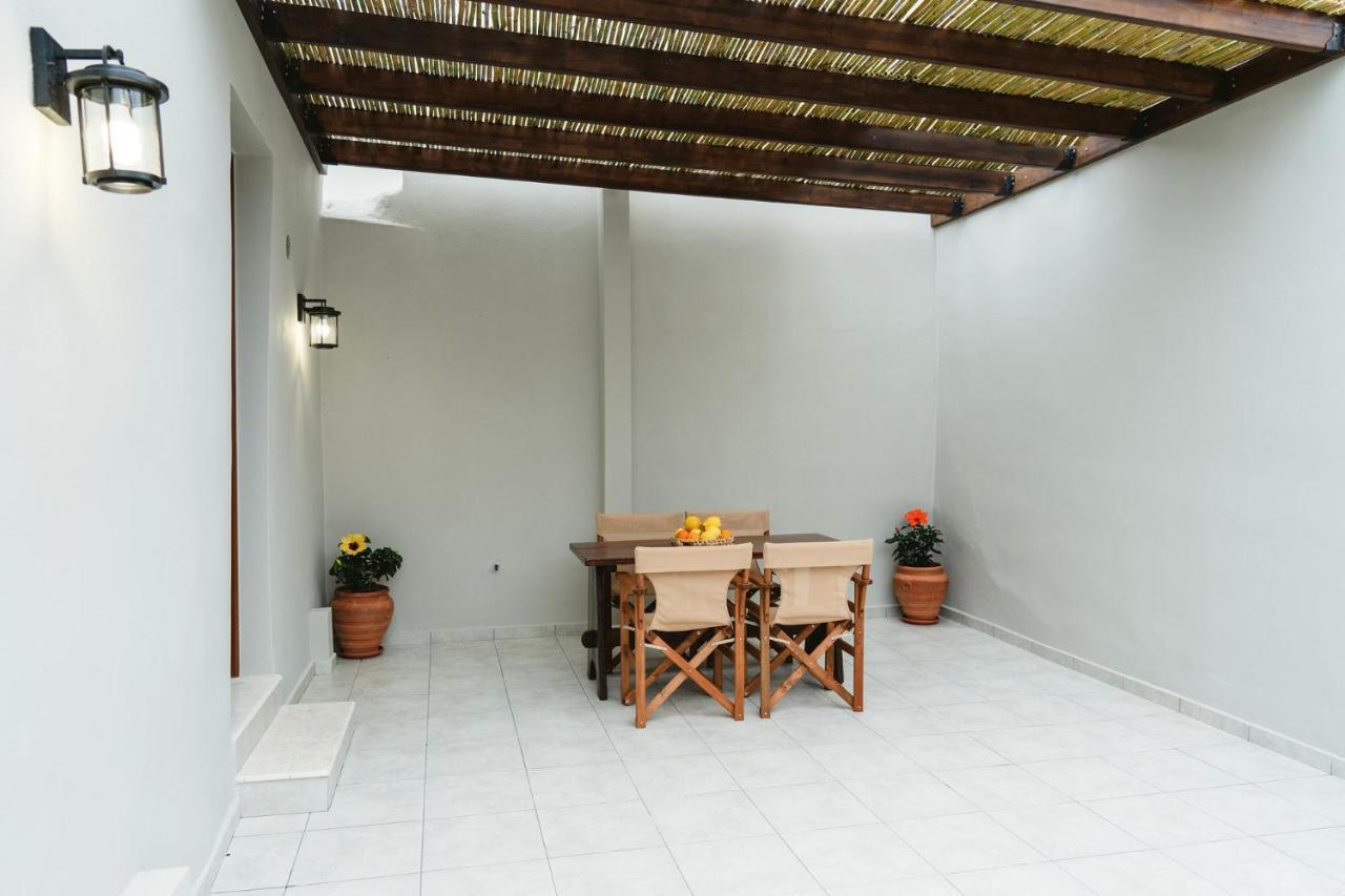 Aesthisis Sensational Accommodation Archangelos アルハンゲロス エクステリア 写真